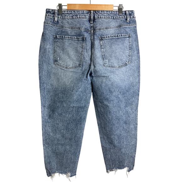 Time And Tru Womens 16 Mid Rise Bleached Out Jeans - Picture 6 of 12